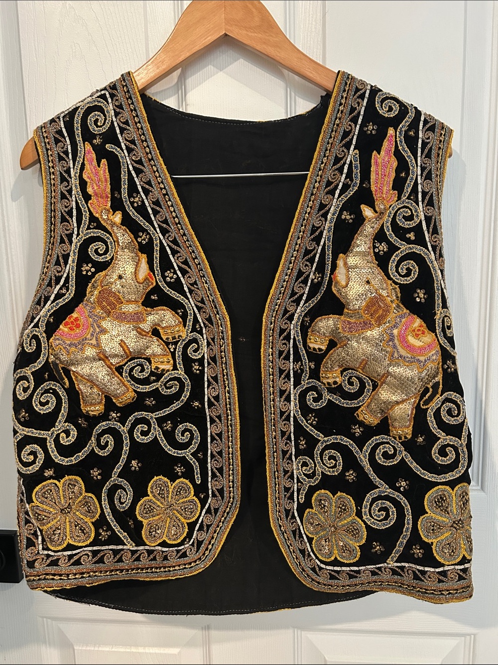 Vintage Vest with raised elephant decor